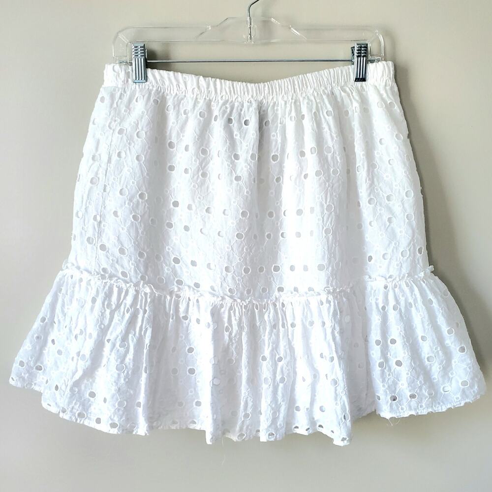 MetroWear Women White Eyelet Ruffle Mini Skirt L Cottagecore Beachy Country NEW